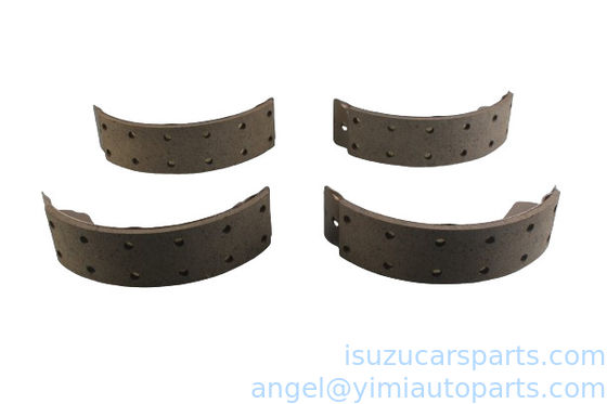 ISUZU NPR Scarpe di freno 4BD1 4BC2 8941547730 8972877780 Nuova condizione