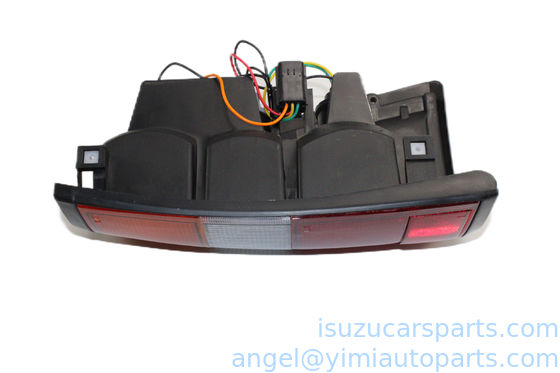 ISUZU TFR17 LAMPA DELLA COLA ASM L 8971144501
