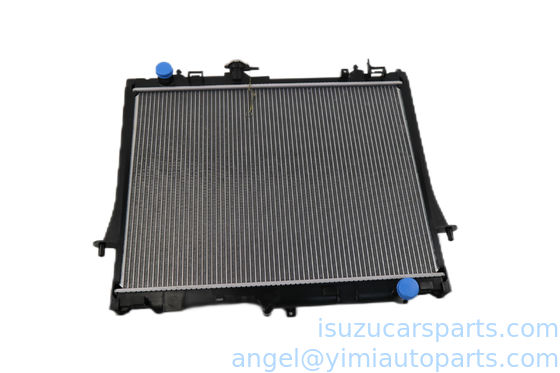 ISUZU DMAX2012 4JJ1 Radiatore 8971372730 Parti di raffreddamento per automobili