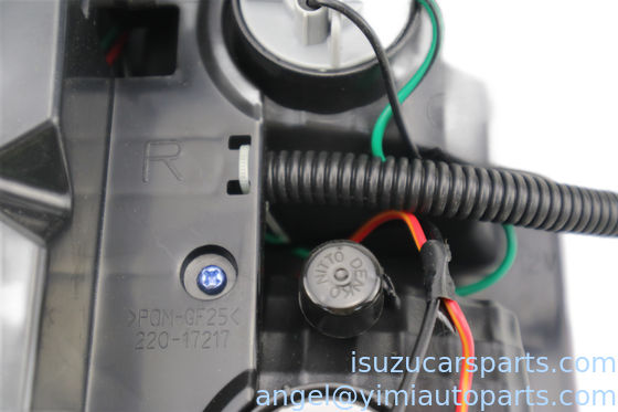 ISUZU DMAX2015 LAMPATA ASM R ((LED) ROSSO OSCURATO 8982330920